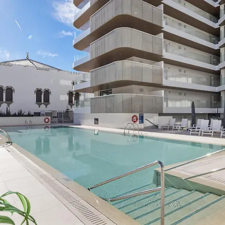 Apartamento Vivi Homes - Jade Beautiful With Spa, Pool And Cinema 200 Meters From The *