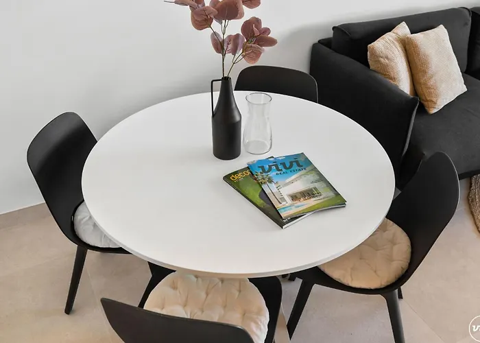 Apartman Vivi Homes - Jade Beautiful With Spa, Pool And Cinema 200 Meters From The