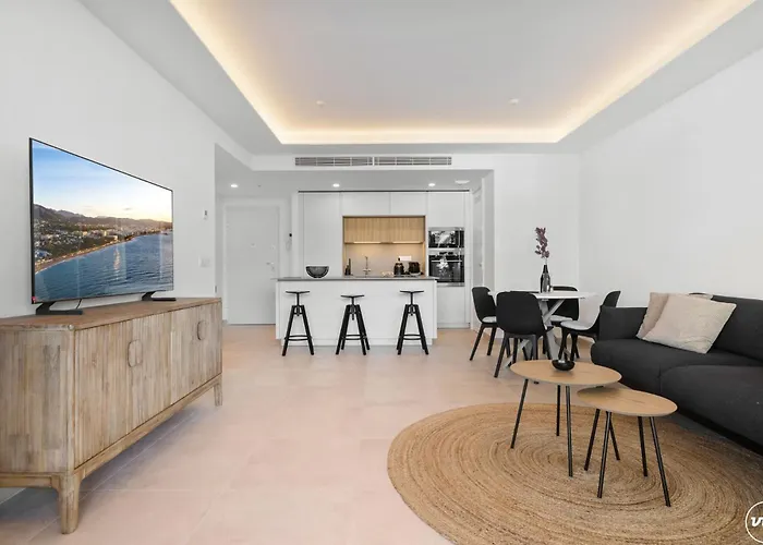 Vivi Homes - Jade Beautiful With Spa, Pool And Cinema 200 Meters From The *