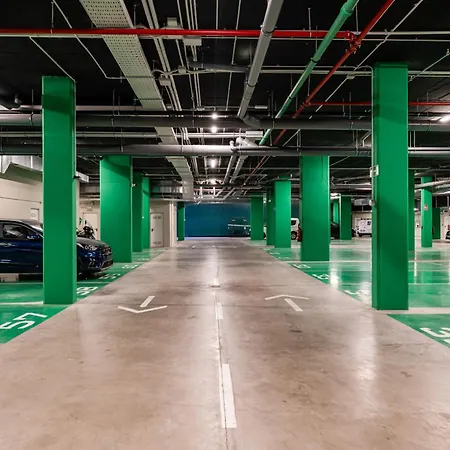 Vivi Homes - Jade Beautiful With Spa, Pool And Cinema 200 Meters From The Apartmán Fuengirola