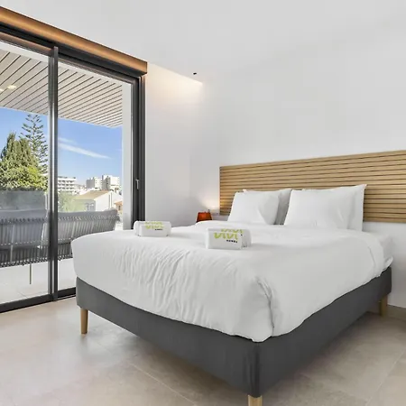 Apartmán Vivi Homes - Jade Beautiful With Spa, Pool And Cinema 200 Meters From The