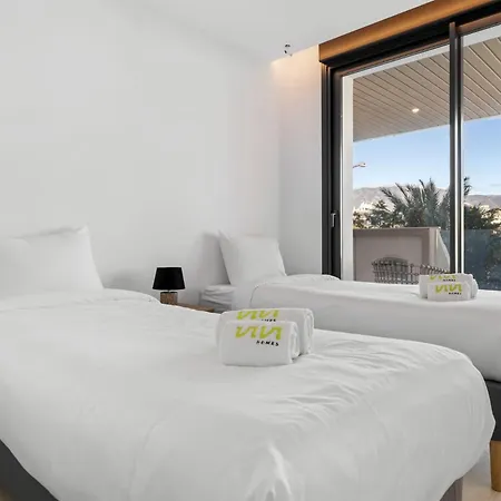 Vivi Homes - Jade Beautiful With Spa, Pool And Cinema 200 Meters From The Διαμέρισμα Fuengirola