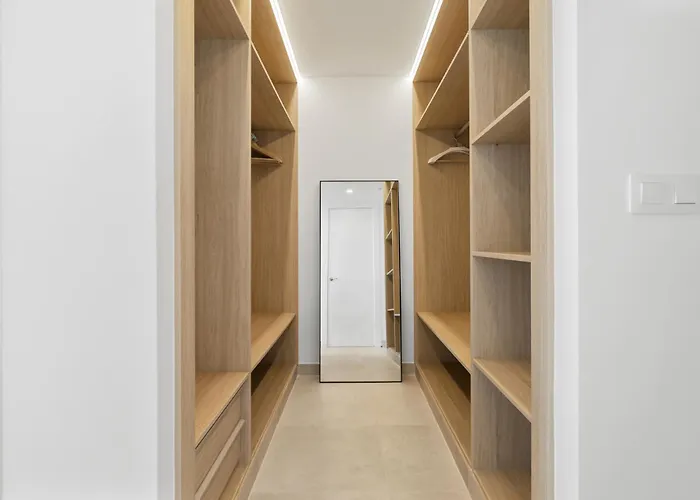 Vivi Homes - Jade Beautiful With Spa, Pool And Cinema 200 Meters From The Fuengirola