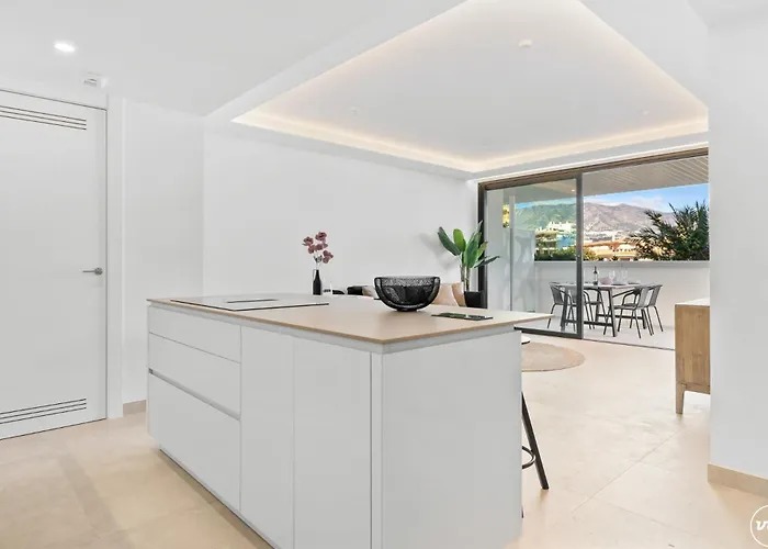 Vivi Homes - Jade Beautiful With Spa, Pool And Cinema 200 Meters From The * Fuengirola