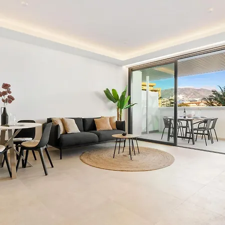 Vivi Homes - Jade Beautiful With Spa, Pool And Cinema 200 Meters From The * Fuengirola