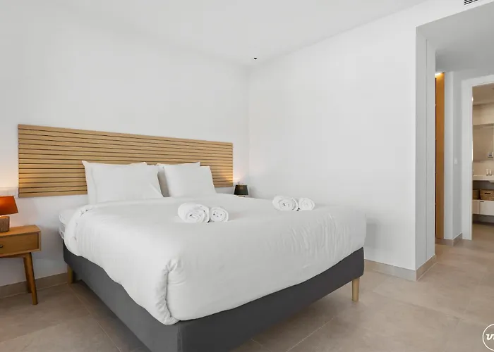 Vivi Homes - Jade Beautiful With Spa, Pool And Cinema 200 Meters From The Apartamento Fuengirola